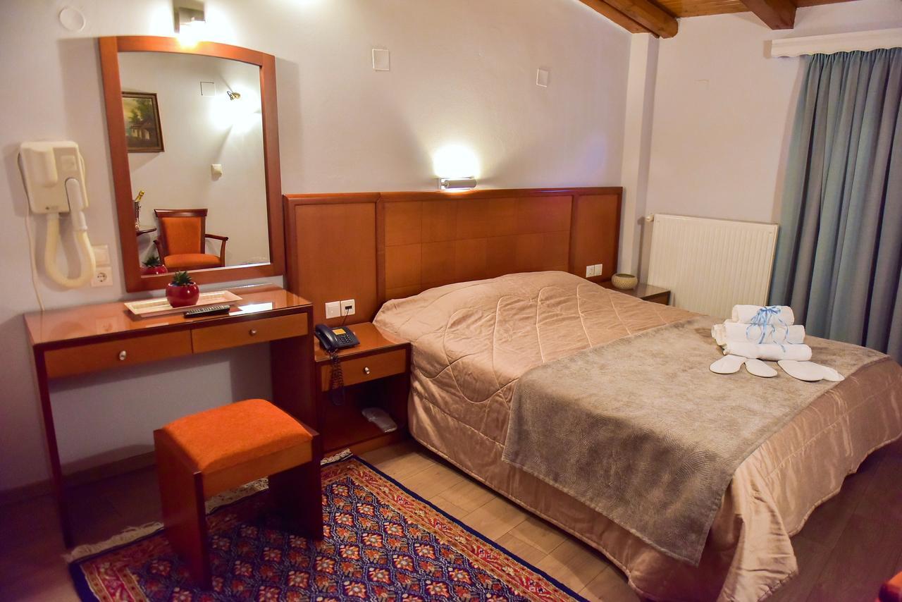 Oscar Hotel Амфилохия Экстерьер фото